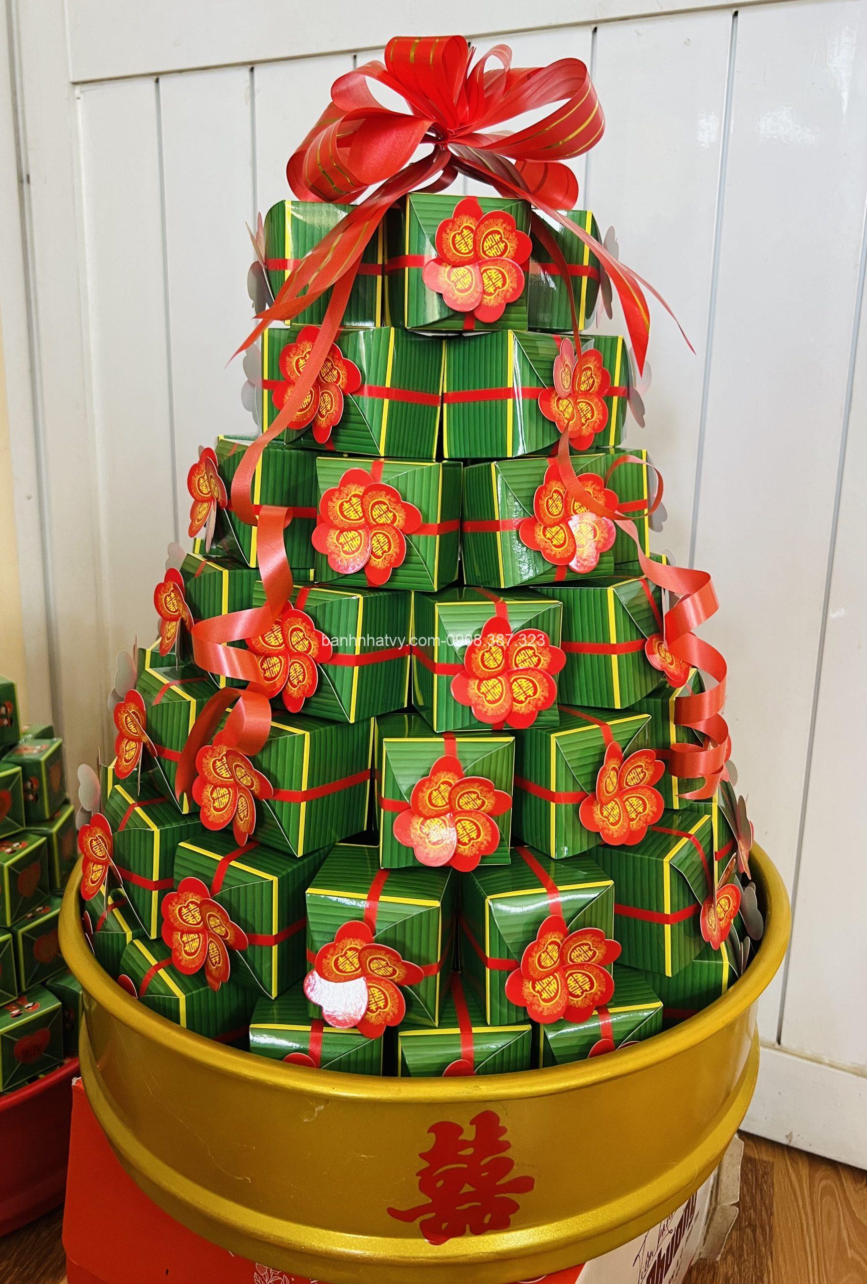 banh-phu-the-hoa-mai-nhat-vy Bánh phu thê hộp hoa mai Nhất Vy